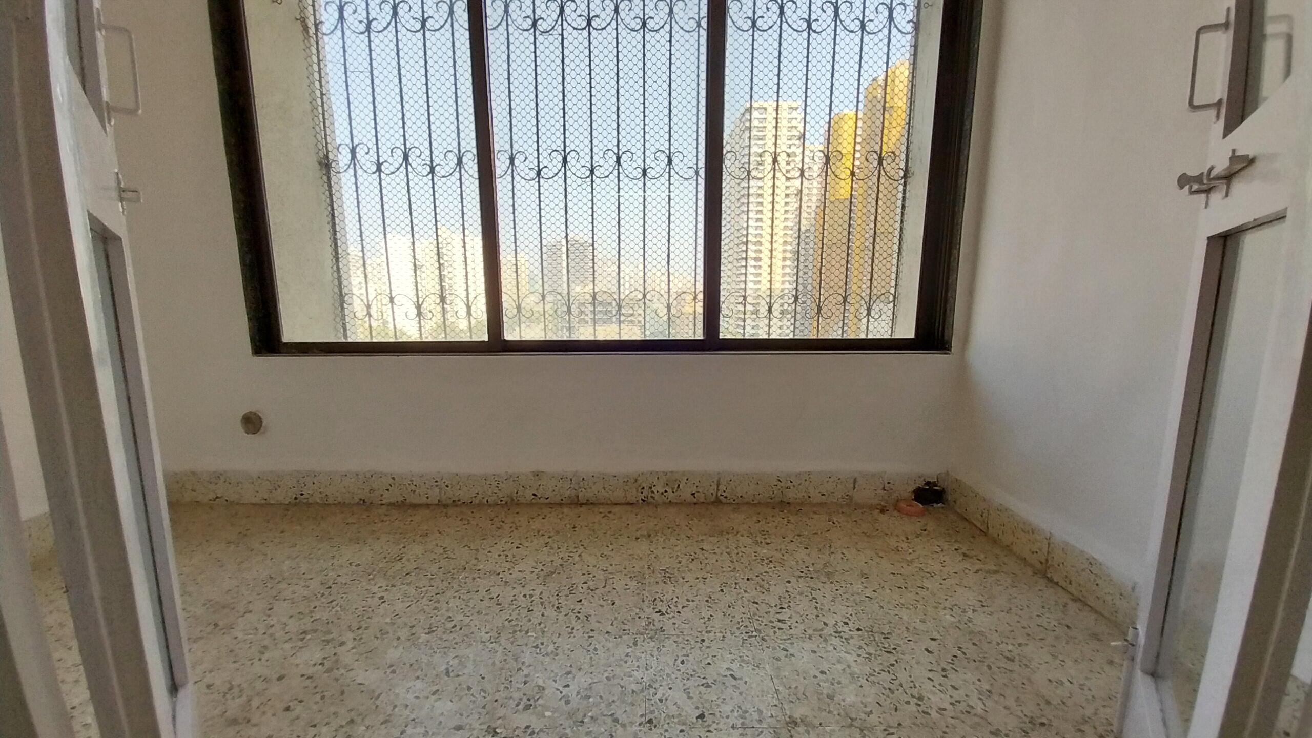 Hostel In Goregaon East