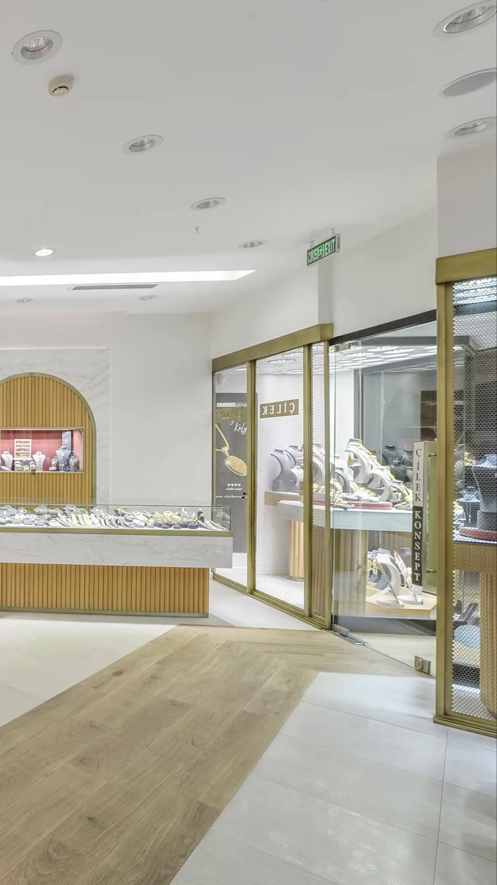 Showroom For Rent In Chayepar Sakaldiha