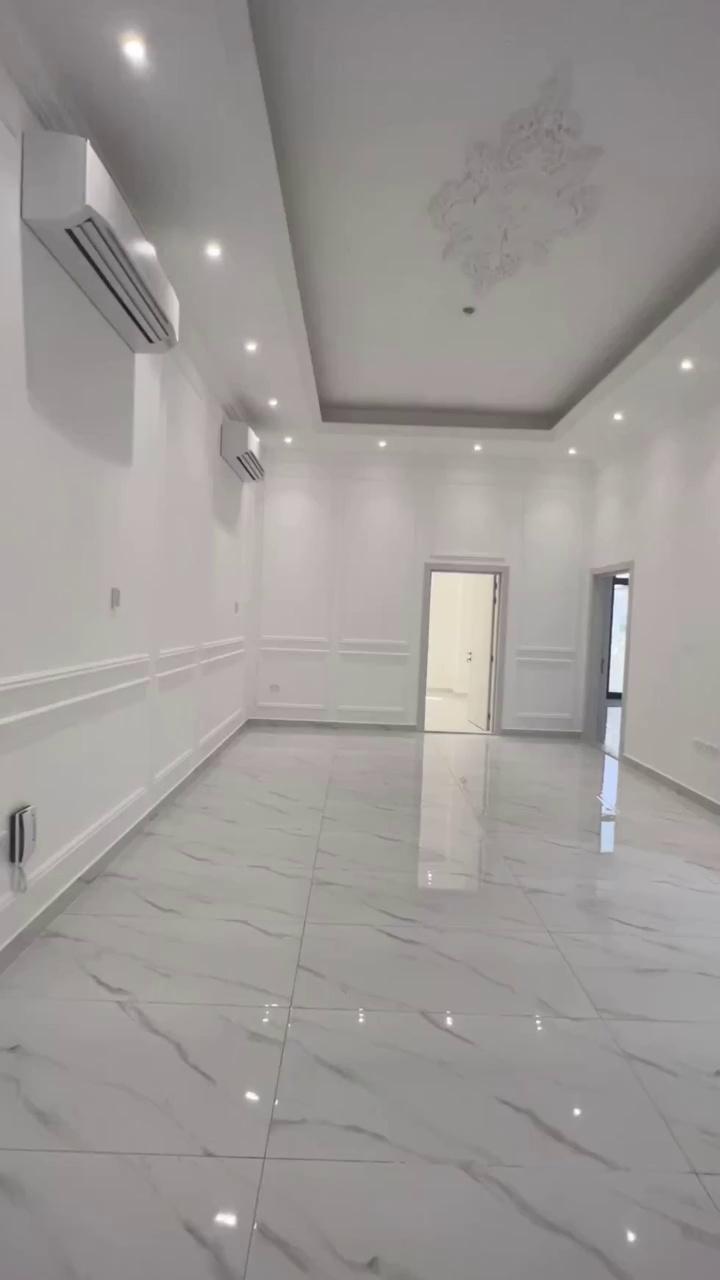 Showroom For Rent In Nohan Junga