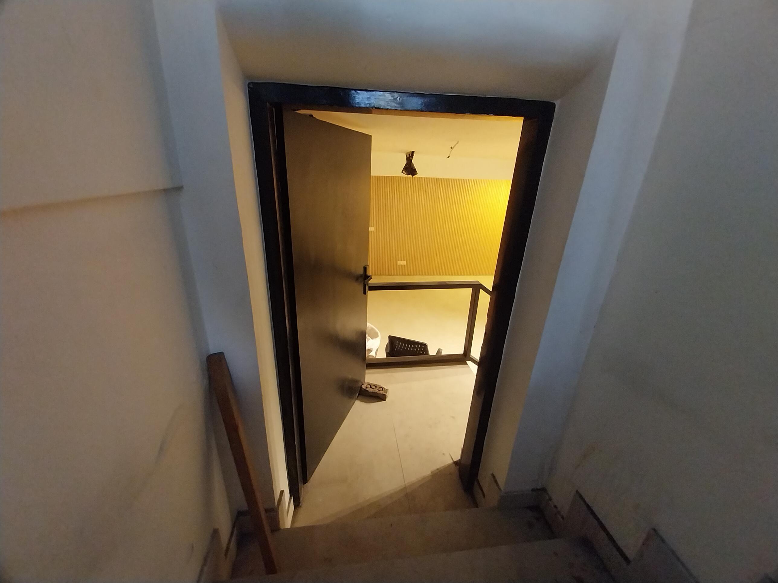 Shop For Rent In Pandav Nagar Mayur Vihar