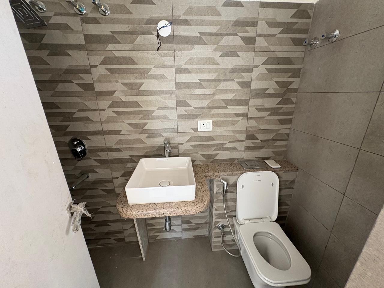 Resale Apartment In Kolkata