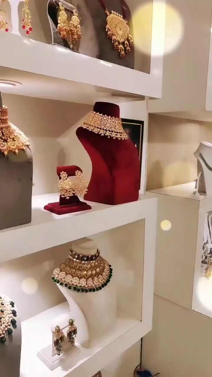 Showroom For Rent In Chansar Kulgam