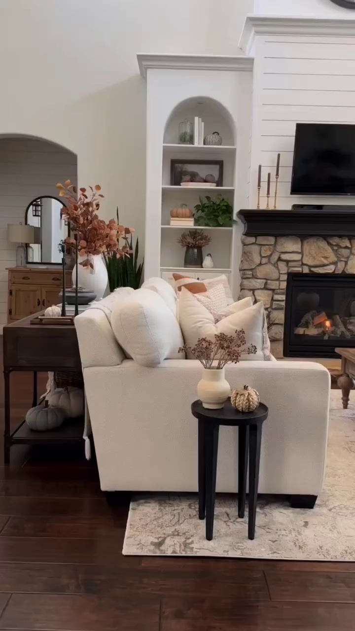 1 Bhk Room In Noida Sector 15