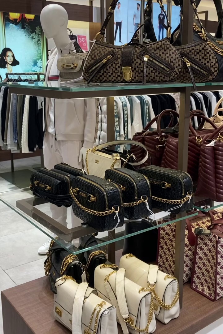 Shop For Rent In Kitvadi Dodamarg