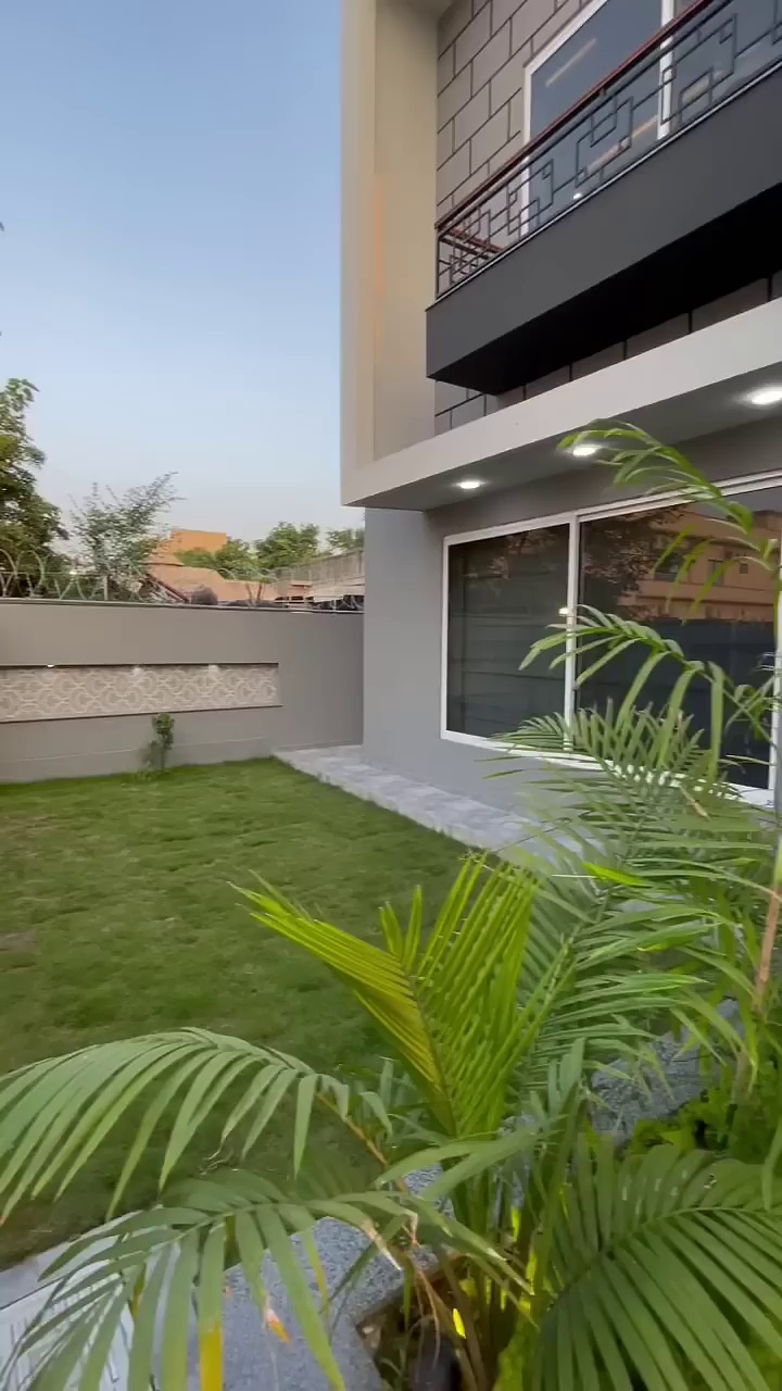 Shop For Sale In Badhadih Chas