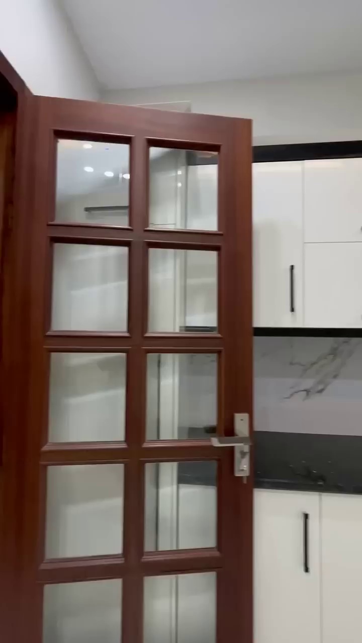 Villa For Sale In Mazeri Mahad