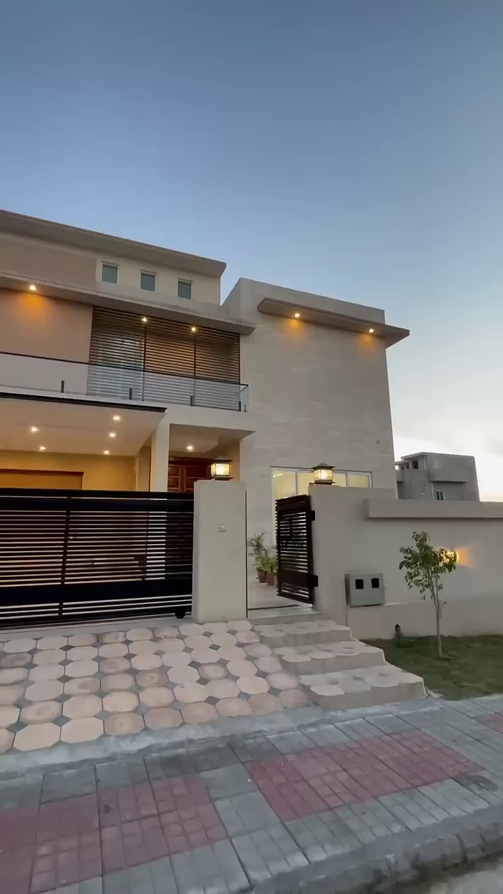 Villa For Sale In Luaogang Bazar Bokafa