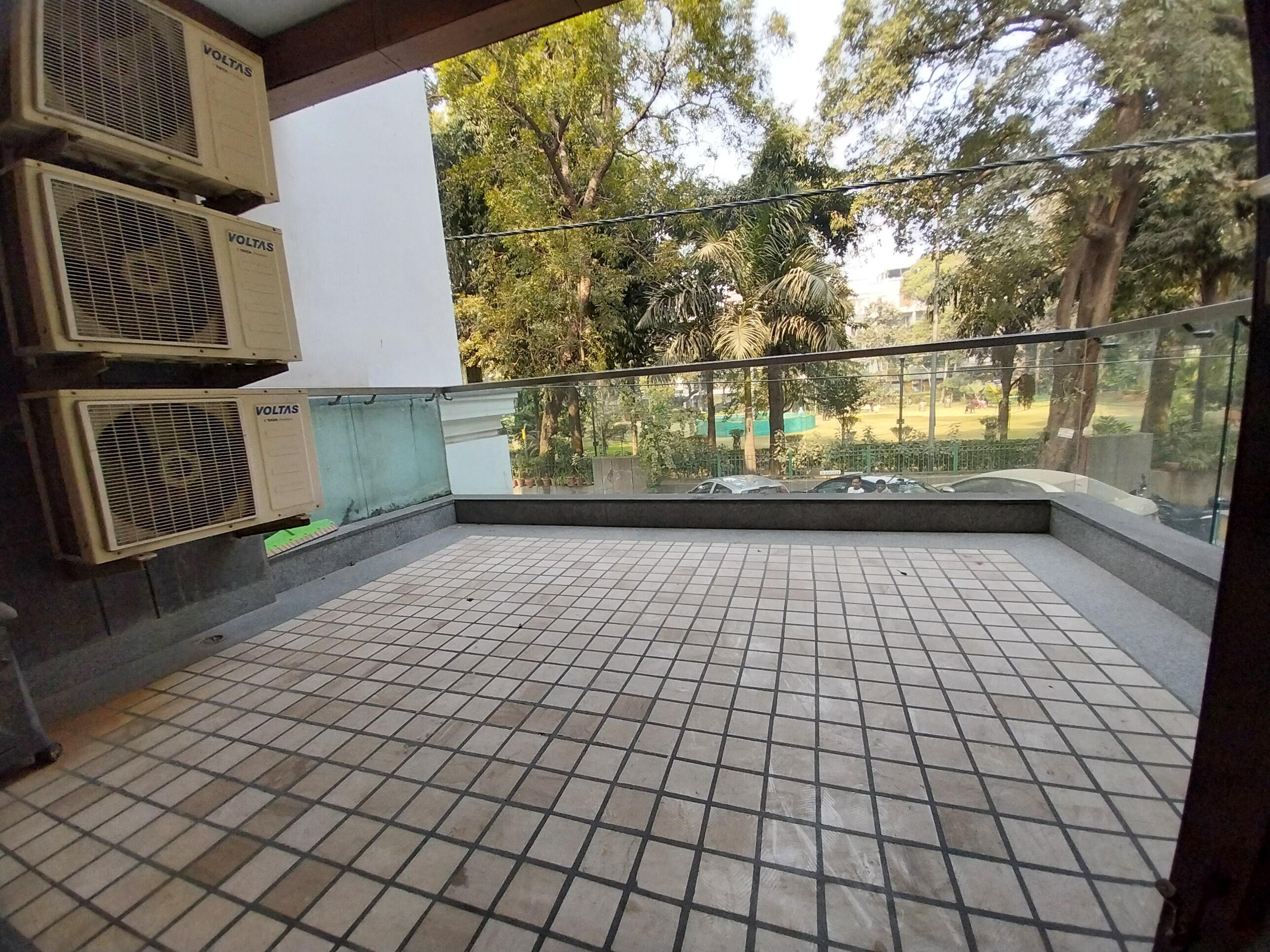 2 Bhk Society Flats In Vaishali