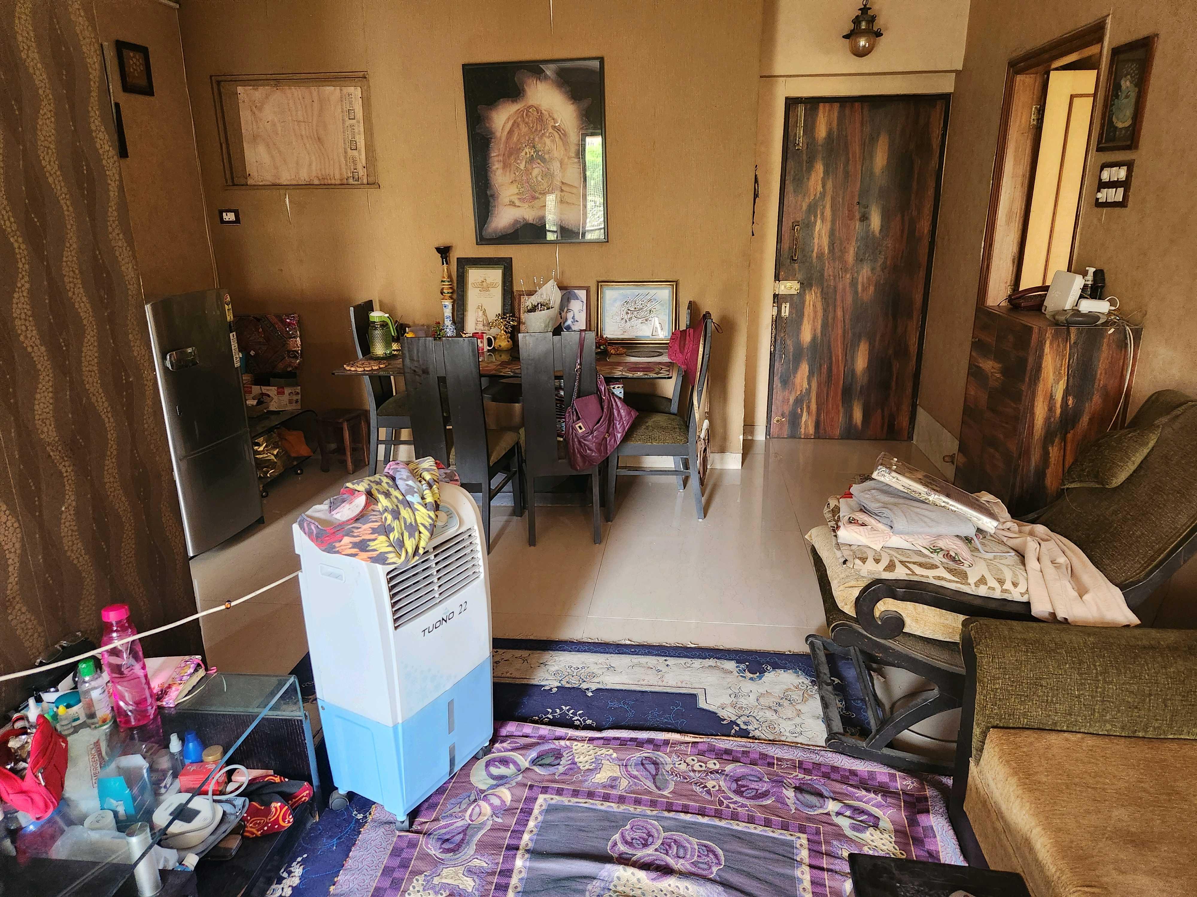 Ladies Hostel In Malad West