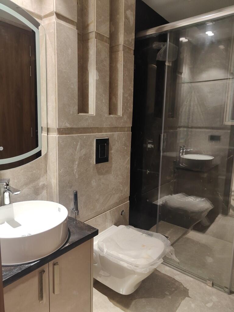 Flat For Rent In Jm Aroma Noida