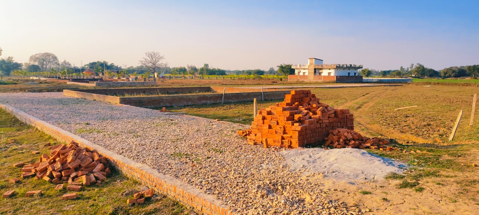 Plots For Sale In Gulamipur Chunar