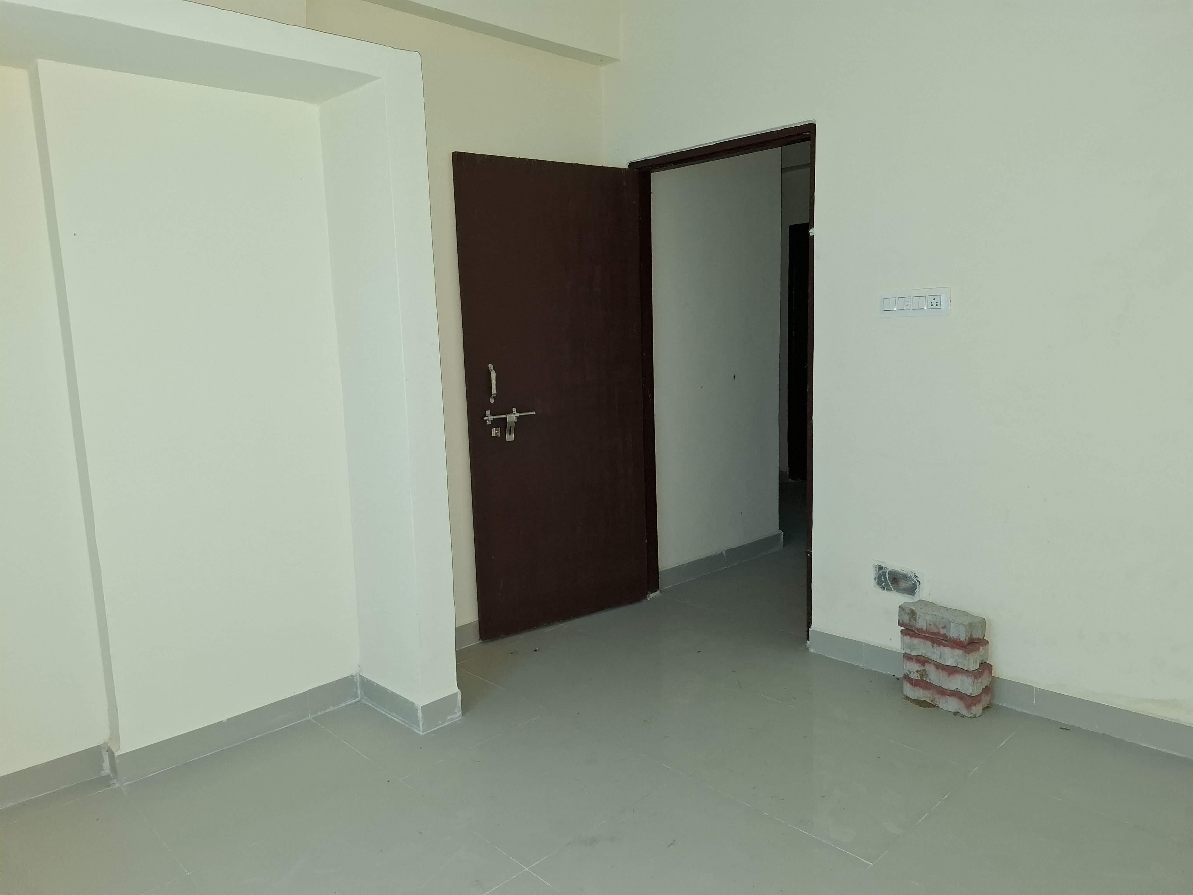 Flat For Sale In Balikanthia Balianta