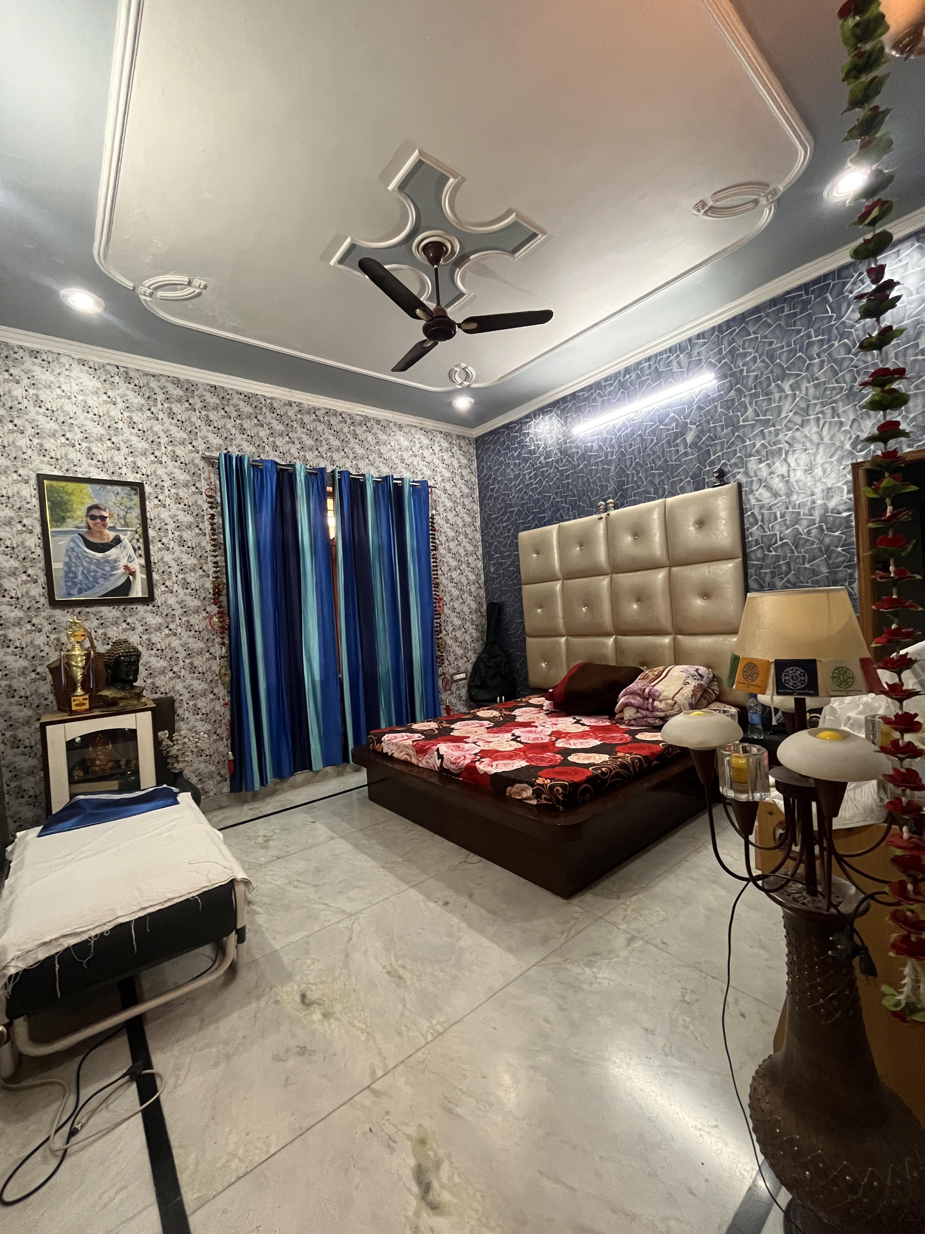 Shop For Sale In Amari Narendra Nagar