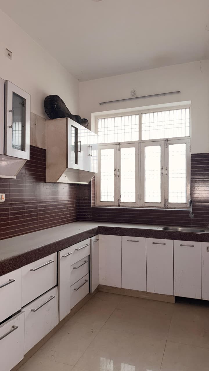 Flats For Sale In Varanasi Near Vishwanath Temple