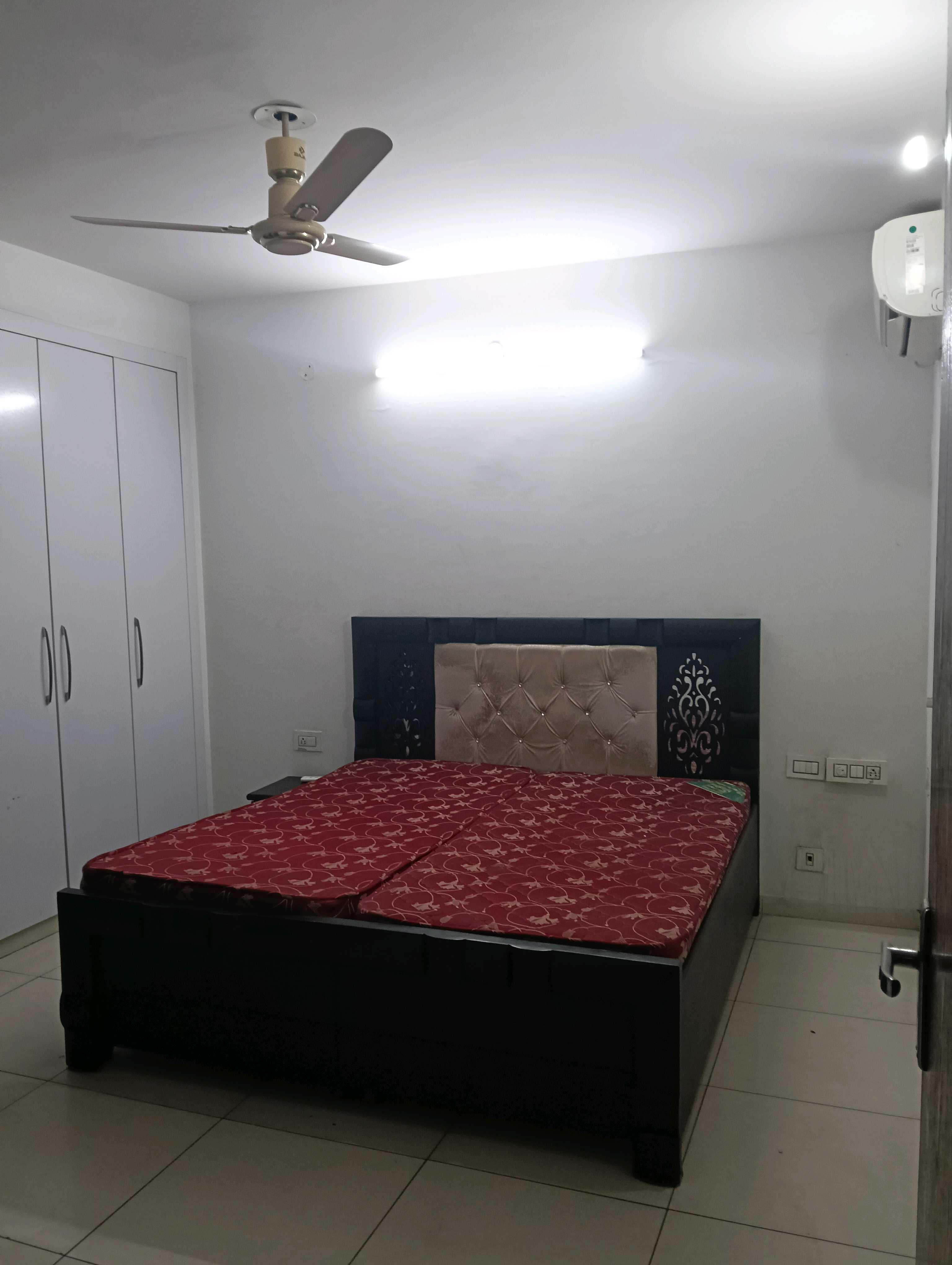 Flat For Sale In Punjabi Mohalla Ambala Cantt